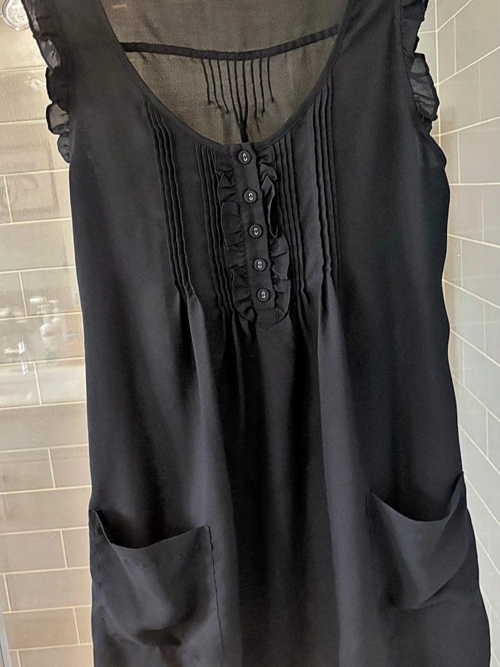 RW&CO. Black Ruffle Sleeve Tunic